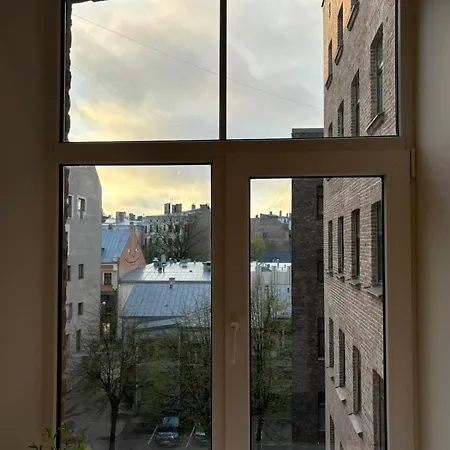 Elegant Center Apartment Riga